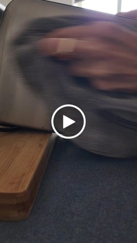 Customer video review of KoalaCloth XXL Bundle (60x40cm) β Streak-Free Cleaning With Just Water